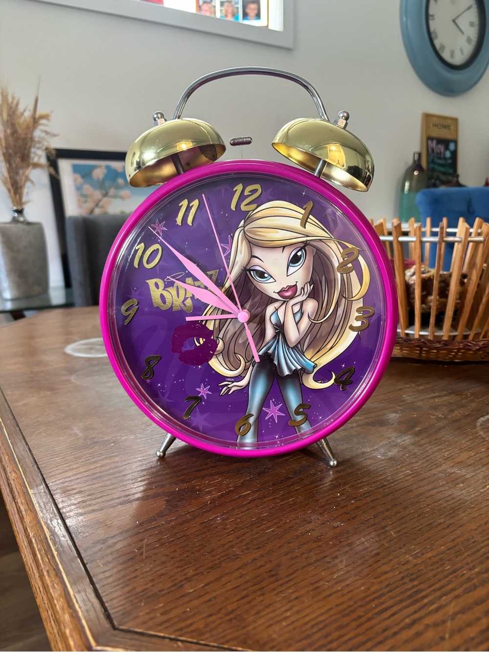 Vintage MGA bratz clock